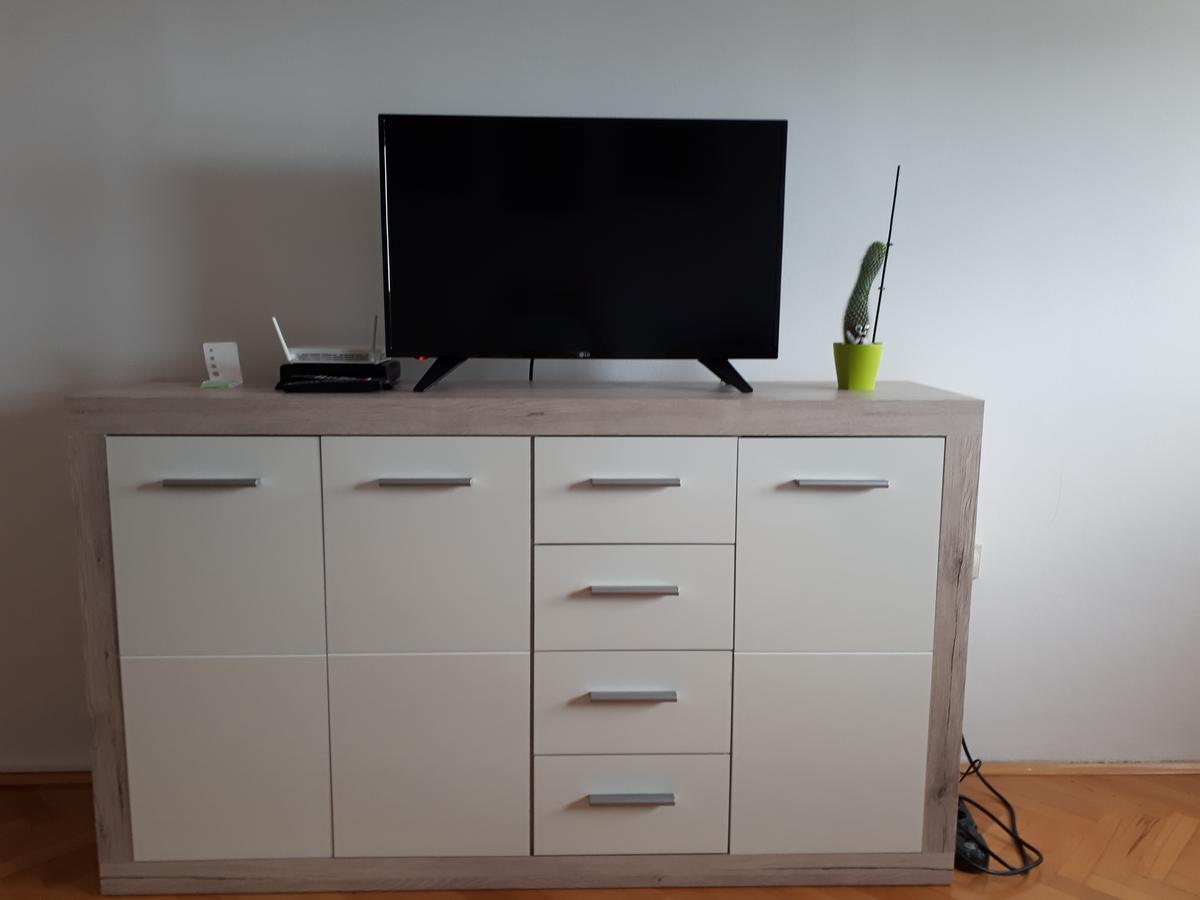 Lala Apartment Херцег Нови Екстериор снимка